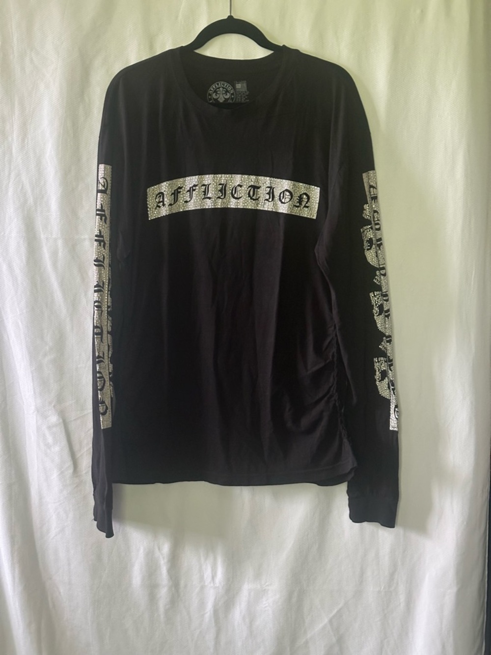 Women’s Affliction Rhinestone Skull Cross Long Sleeve Tee Black XL NWT